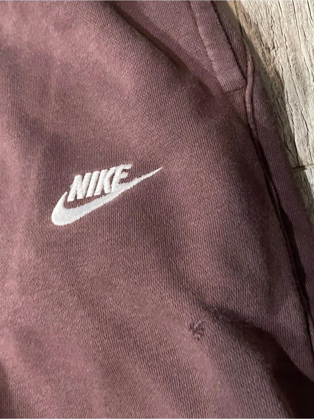 Nike Women’s Brown Fleece Drawstring Joggers Sweatpants with White Logo, Size L